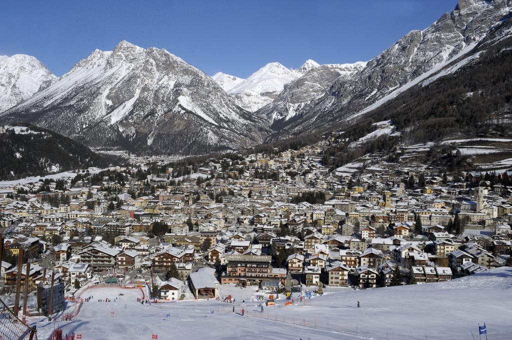 Casa Reit Lägenhet Bormio Exteriör bild